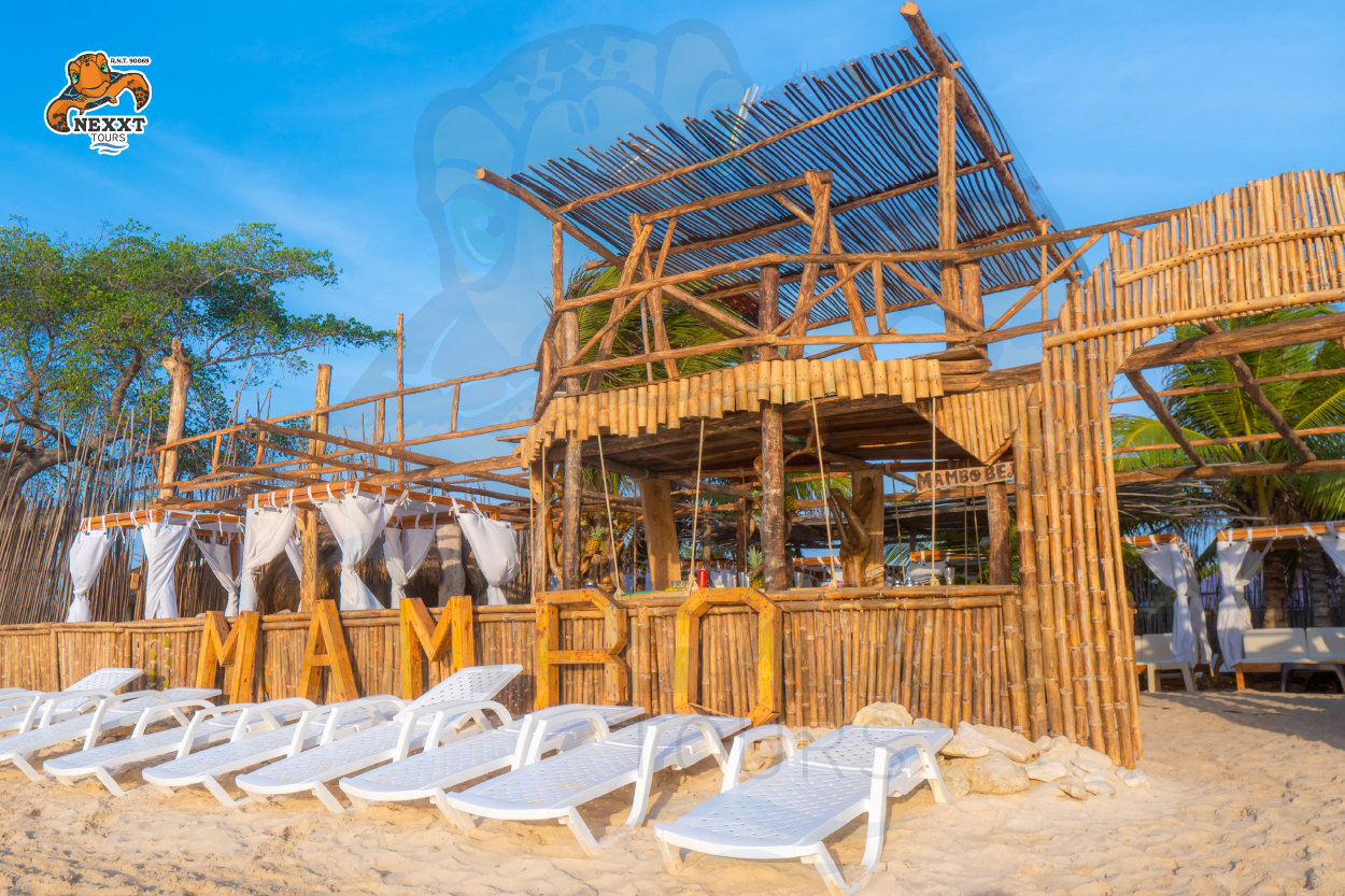 Mambo Beach Club VIP in Playa Blanca Barú