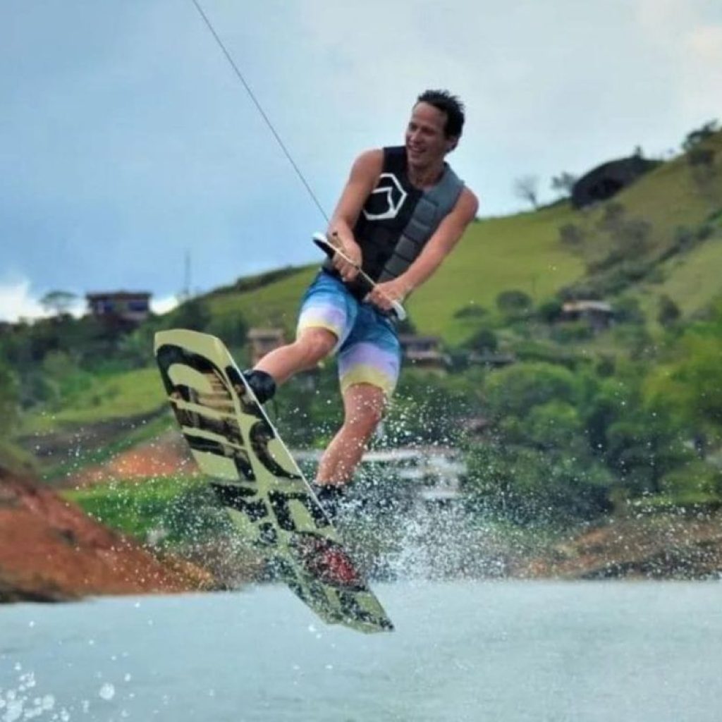 Wakeboard en Guatapé